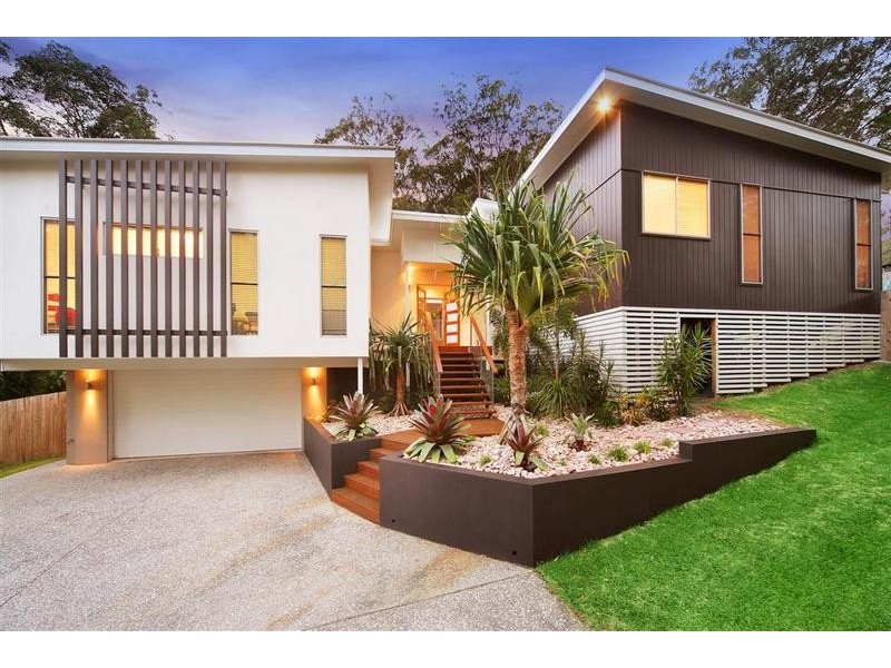 15 Wattlefield Road, Little Mountain QLD 4551