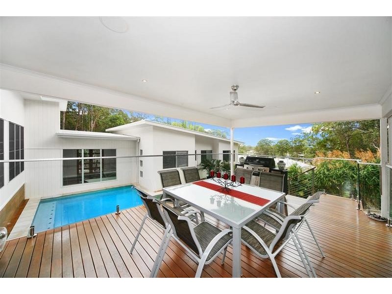 15 Wattlefield Road, Little Mountain QLD 4551