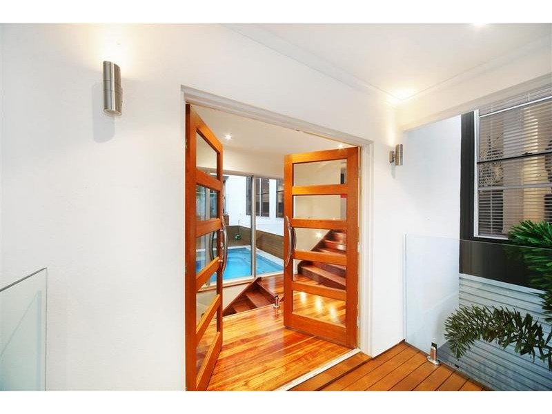 15 Wattlefield Road, Little Mountain QLD 4551