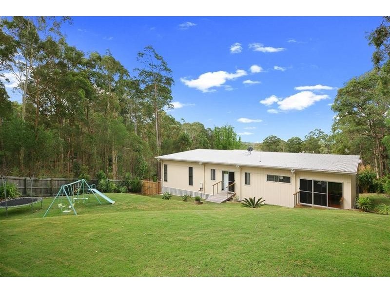 15 Wattlefield Road, Little Mountain QLD 4551
