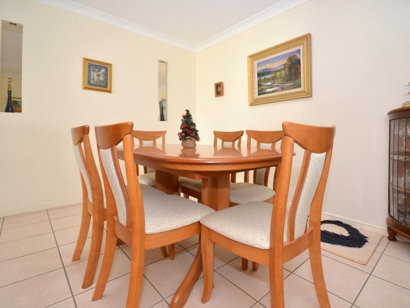 5 Wattle Court, Little Mountain QLD 4551
