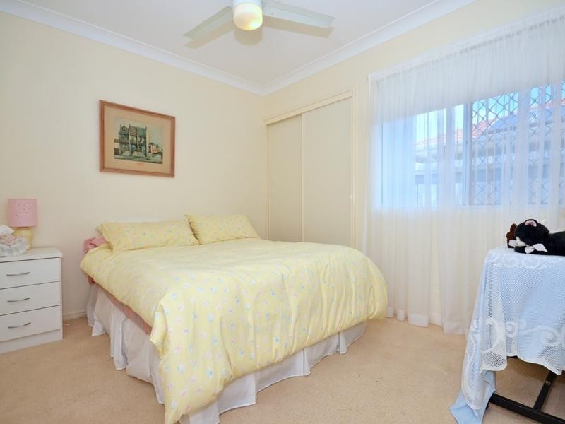 5 Wattle Court, Little Mountain QLD 4551
