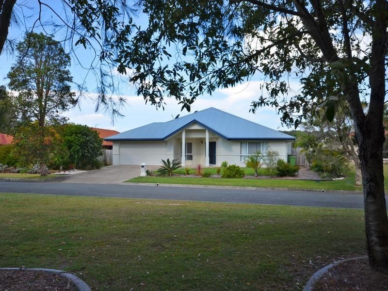 5 Wattle Court, Little Mountain QLD 4551