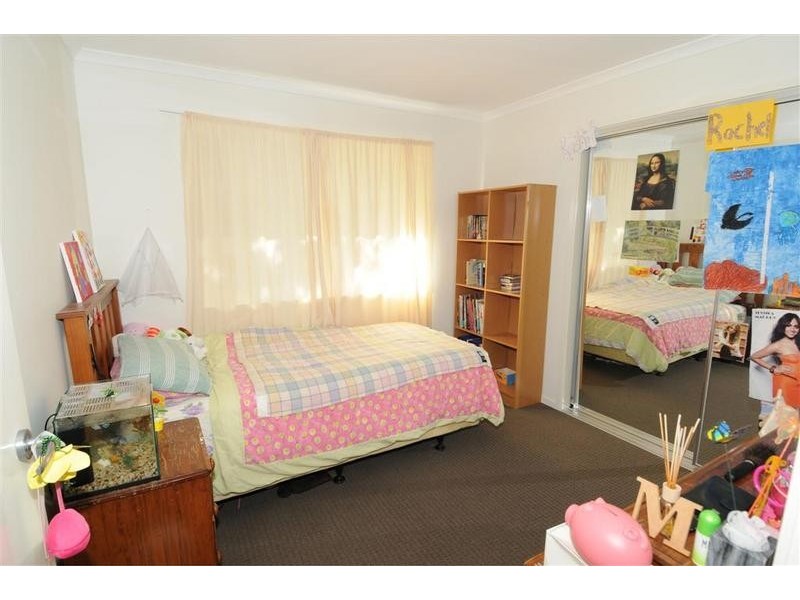 6 Wattlefield Road, Little Mountain QLD 4551