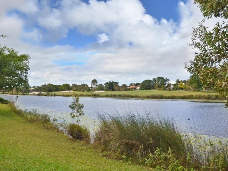 4 Webb Ellis Court, Pelican Waters QLD 4551