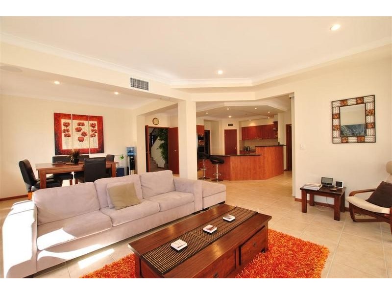 17 Webb Ellis Court, Pelican Waters QLD 4551