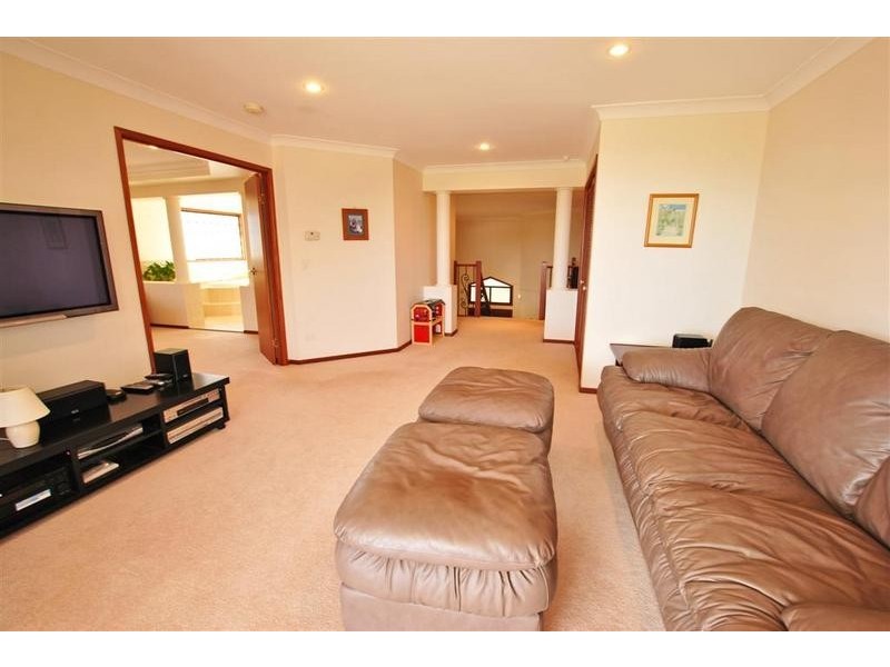 17 Webb Ellis Court, Pelican Waters QLD 4551