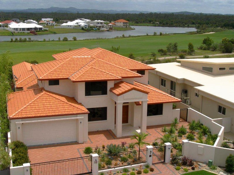 17 Webb Ellis Court, Pelican Waters QLD 4551