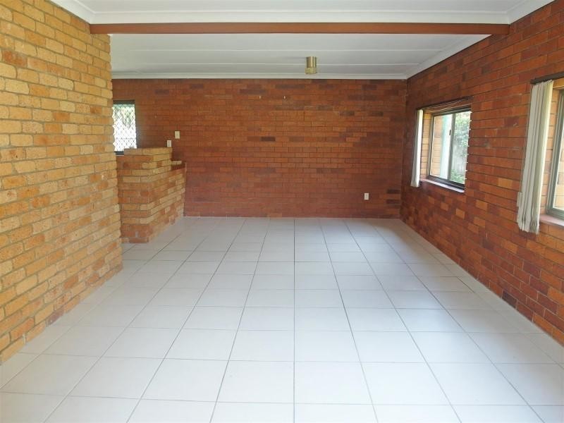 1 & 2/ 13 Wellington Parade, Shelly Beach QLD 4551