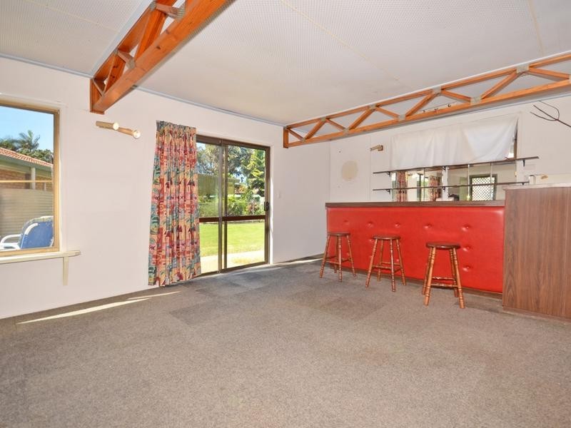 125 Westminster Avenue, Golden Beach QLD 4551