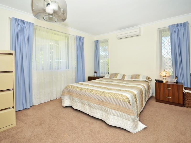 125 Westminster Avenue, Golden Beach QLD 4551