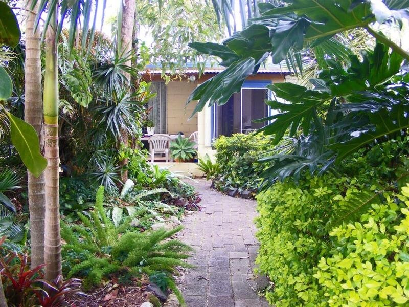 126 Westminster Avenue, Golden Beach QLD 4551