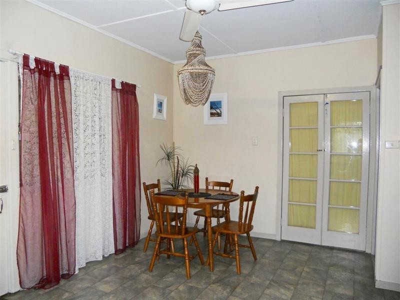 126 Westminster Avenue, Golden Beach QLD 4551