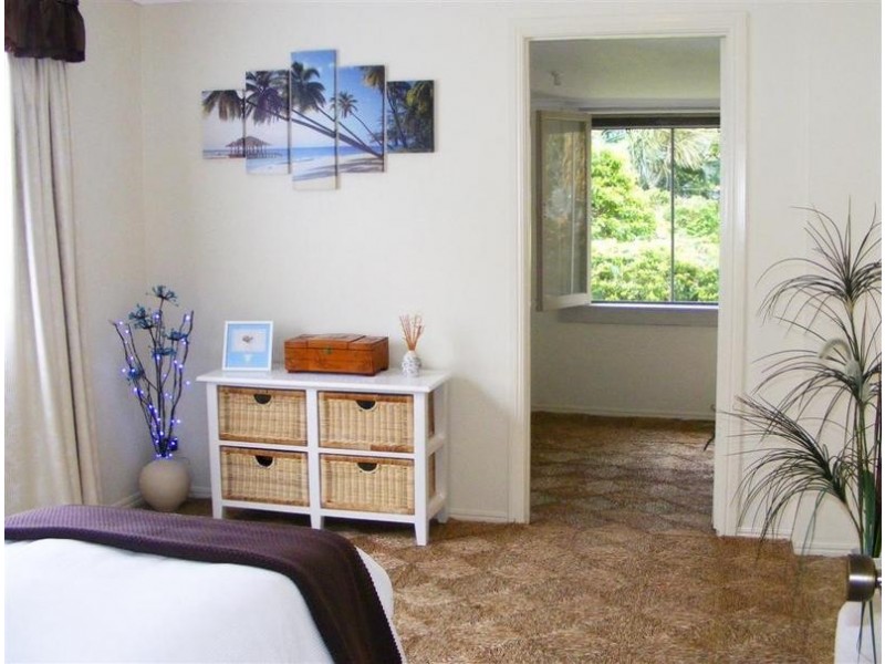 126 Westminster Avenue, Golden Beach QLD 4551