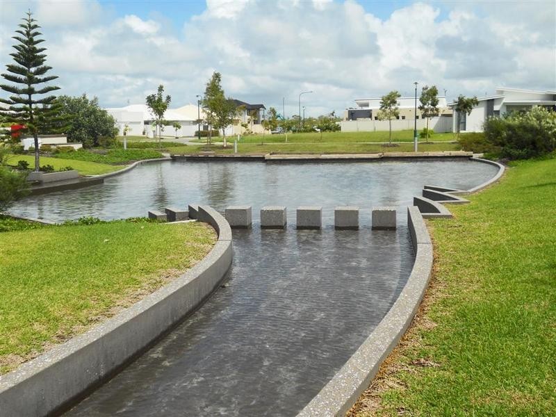 126 Westminster Avenue, Golden Beach QLD 4551