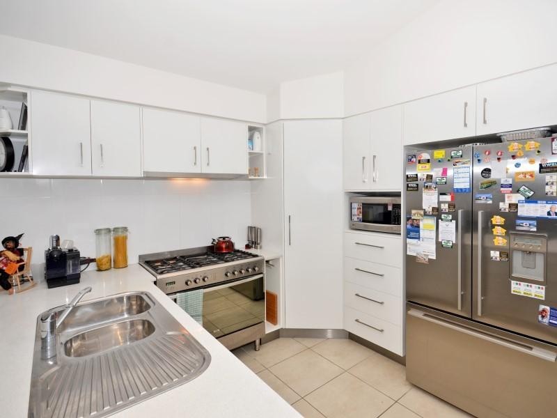 204 Westminster Avenue, Golden Beach QLD 4551