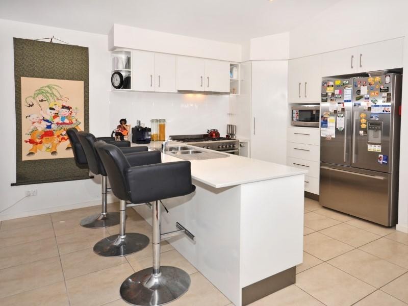 204 Westminster Avenue, Golden Beach QLD 4551
