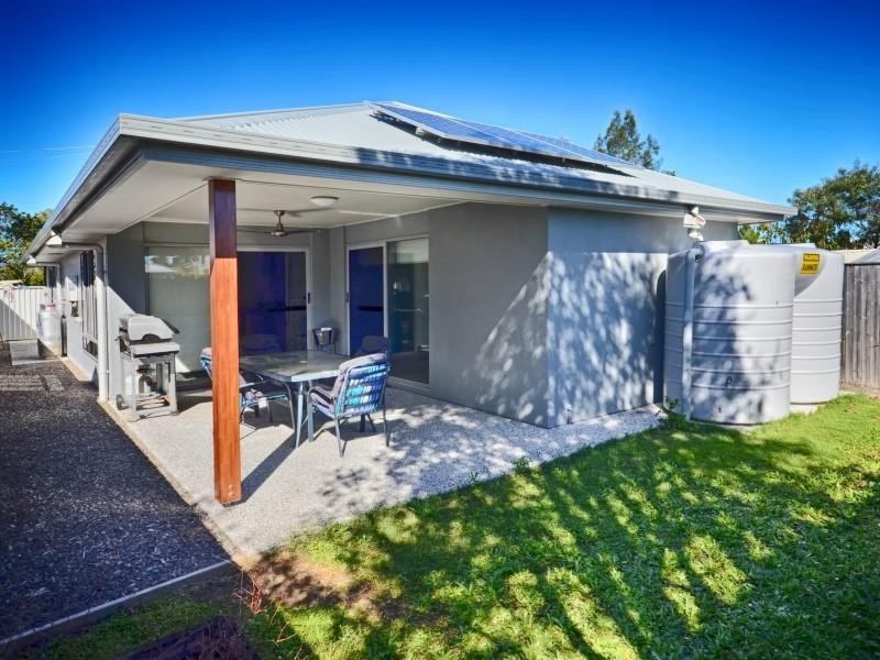204 Westminster Avenue, Golden Beach QLD 4551