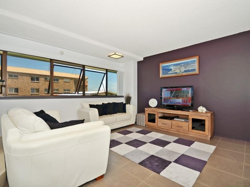 3/ 40 Verney Street, Kings Beach QLD 4551