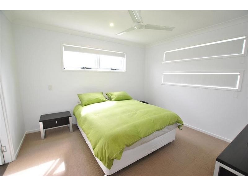 14 Whitehaven Way, Pelican Waters QLD 4551