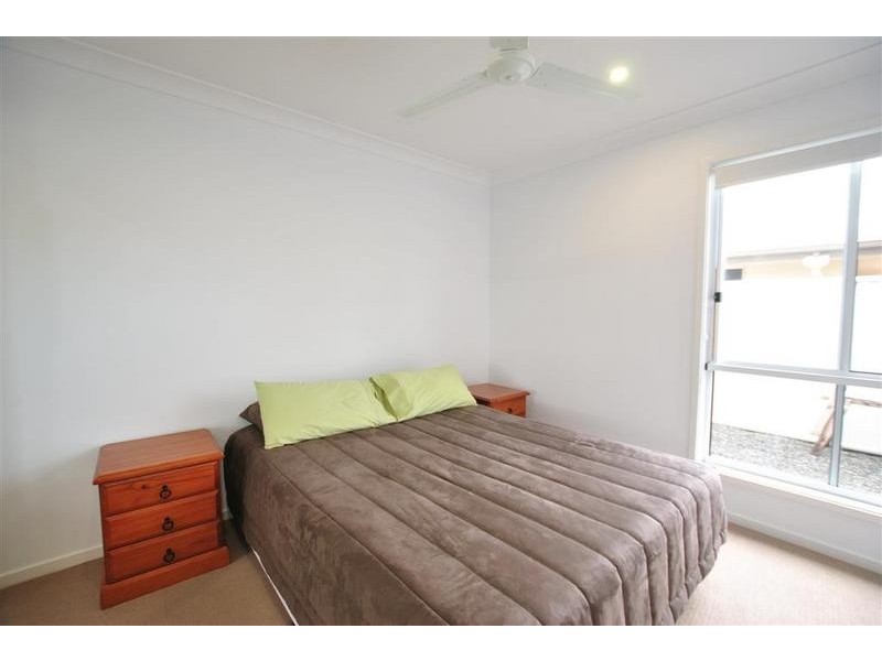 14 Whitehaven Way, Pelican Waters QLD 4551