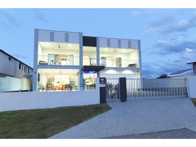 39 Whitehaven Way, Pelican Waters QLD 4551