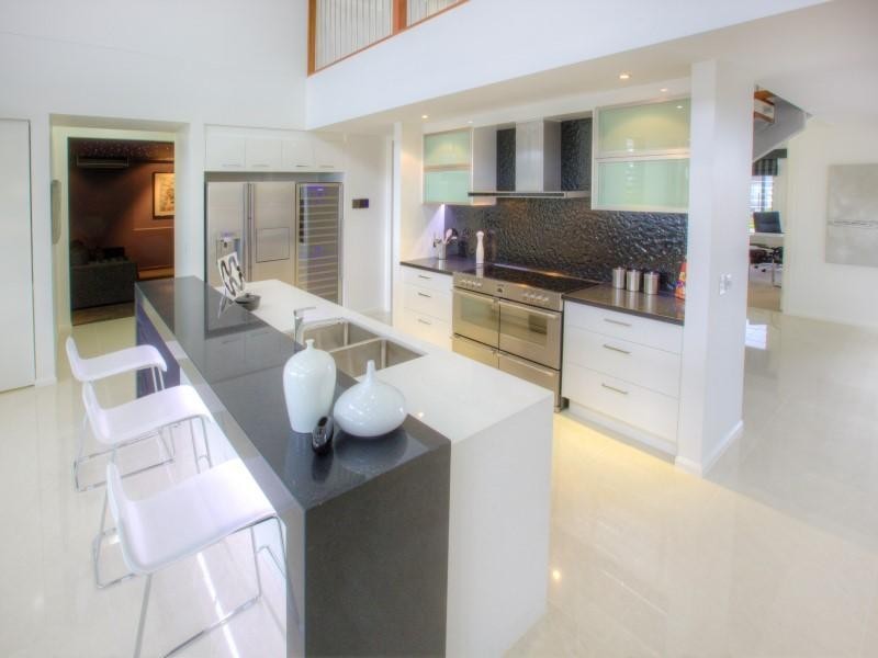 41 Whitehaven Way, Pelican Waters QLD 4551