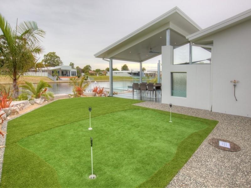 41 Whitehaven Way, Pelican Waters QLD 4551