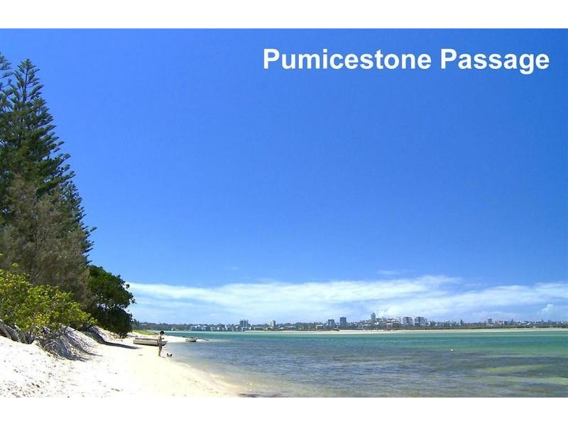 44 Whitehaven Way, Pelican Waters QLD 4551