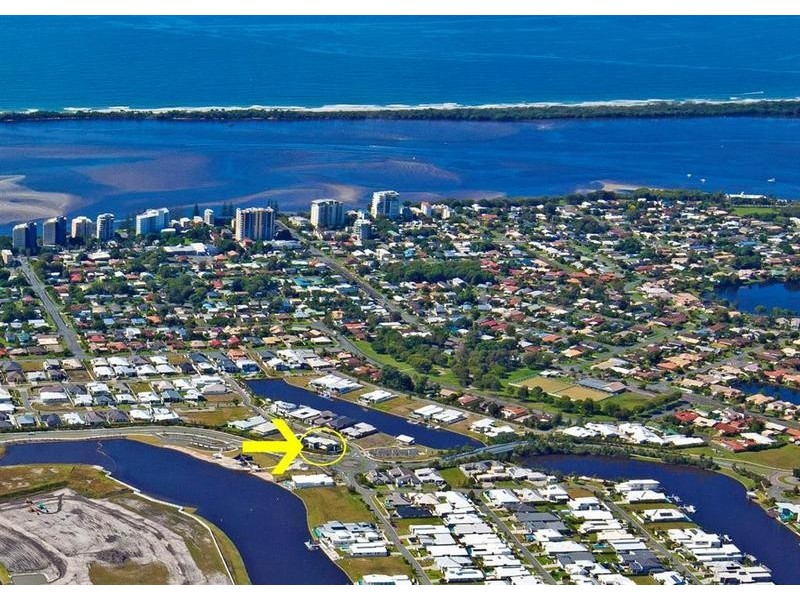 48 Whitehaven Way, Pelican Waters QLD 4551