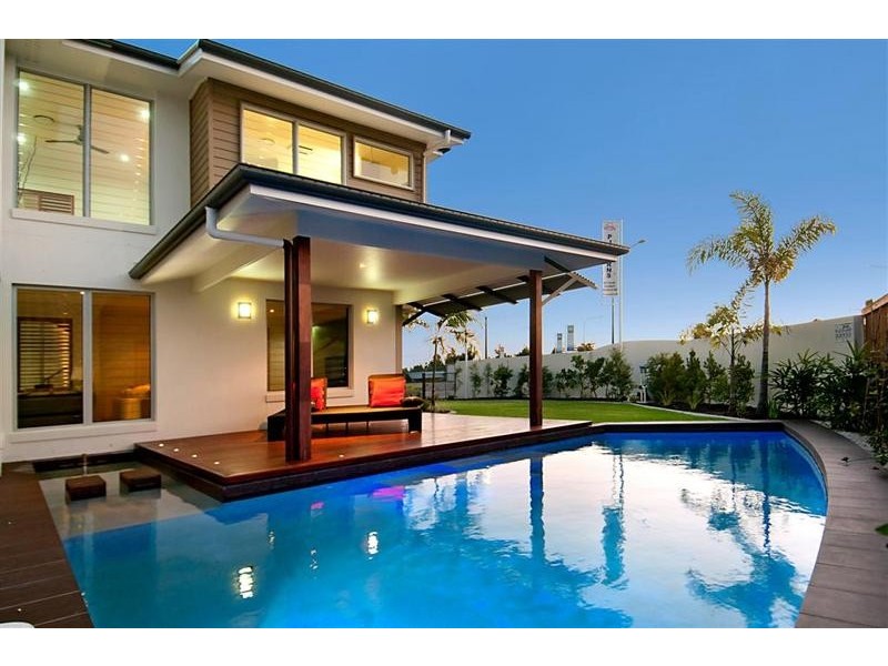 48 Whitehaven Way, Pelican Waters QLD 4551