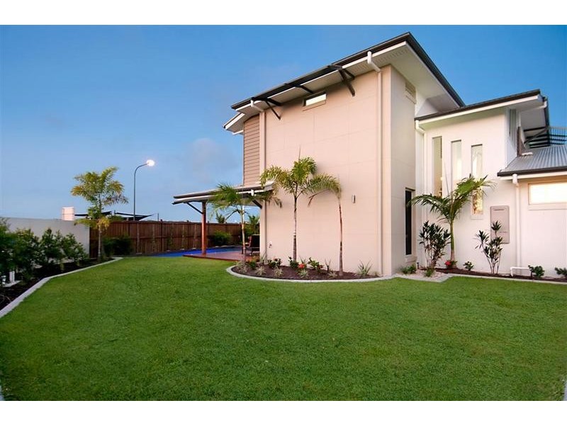 48 Whitehaven Way, Pelican Waters QLD 4551