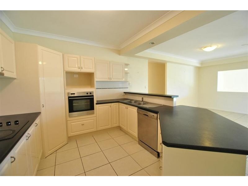 3 Whitby Place, Pelican Waters QLD 4551