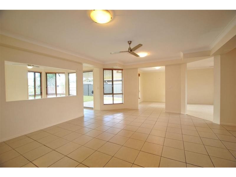 3 Whitby Place, Pelican Waters QLD 4551