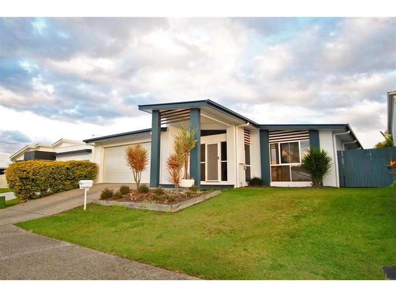 17 White Cedar Drive, Meridan Plains QLD 4551