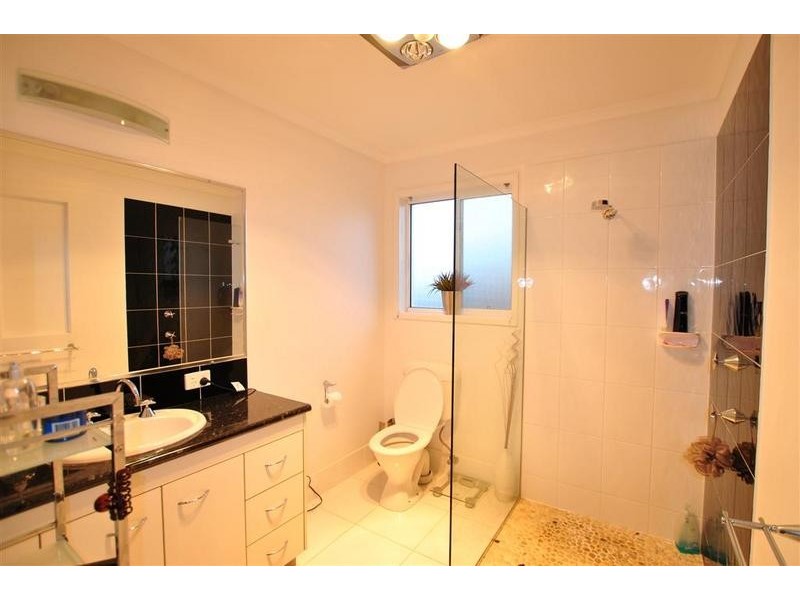 17 White Cedar Drive, Meridan Plains QLD 4551