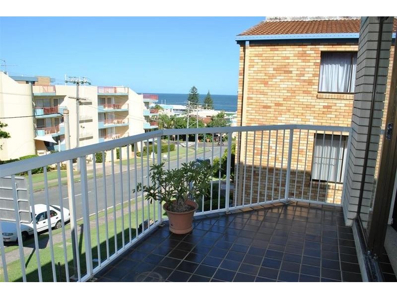 3/ 25 Lower Gay Terrace, Caloundra QLD 4551