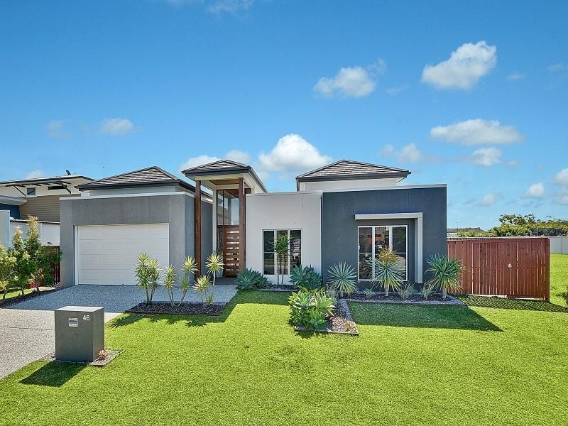 46 Whitehaven Way, Pelican Waters QLD 4551