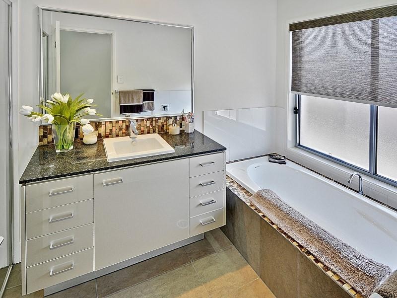 46 Whitehaven Way, Pelican Waters QLD 4551