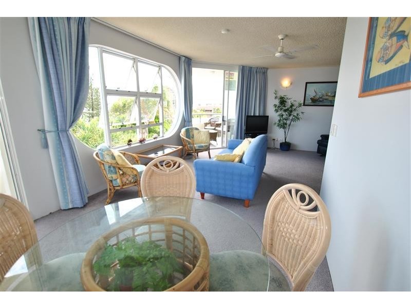 6/ 45 Albert Street, Kings Beach QLD 4551