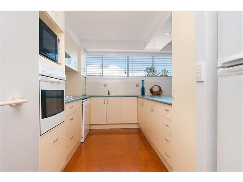 4/ 44 Victoria Terrace, Kings Beach QLD 4551