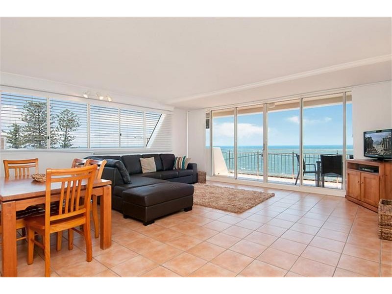 4/ 44 Victoria Terrace, Kings Beach QLD 4551