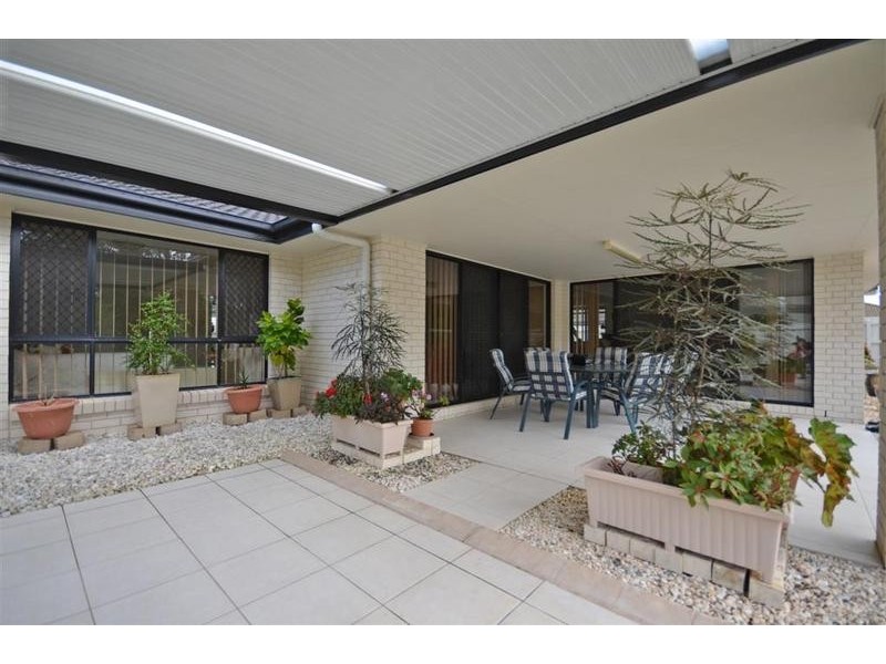 5 Wildflower Way, Little Mountain QLD 4551
