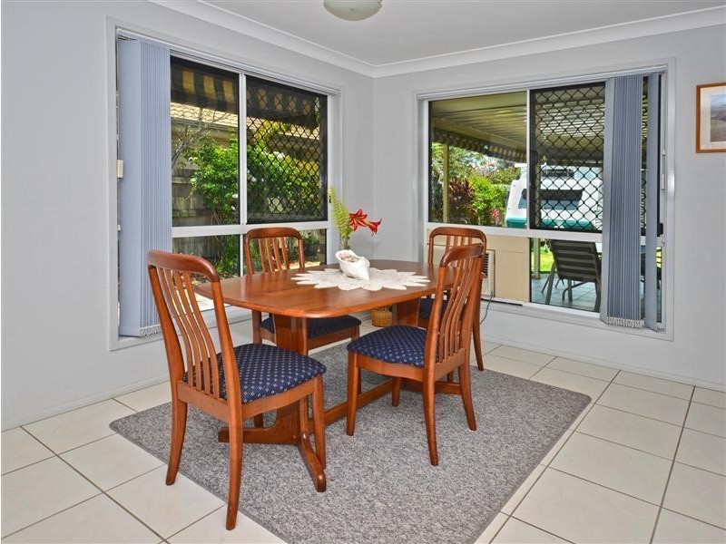 8 Wildflower Way, Little Mountain QLD 4551