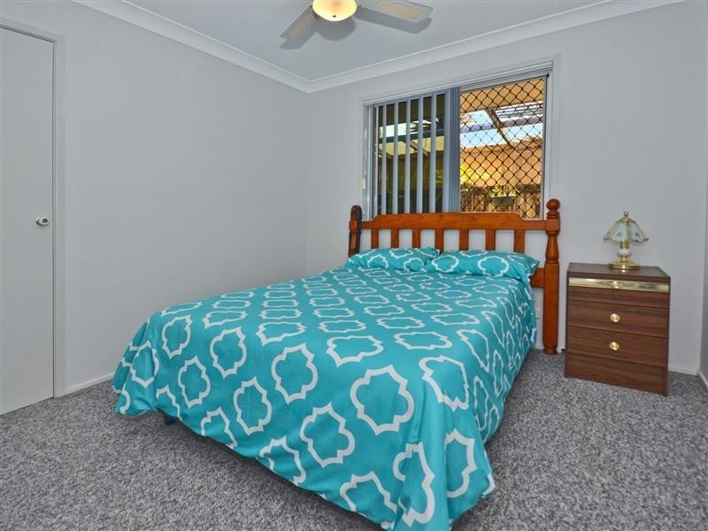 8 Wildflower Way, Little Mountain QLD 4551