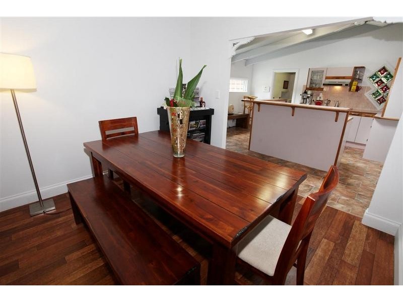 17 William Street, Landsborough QLD 4550