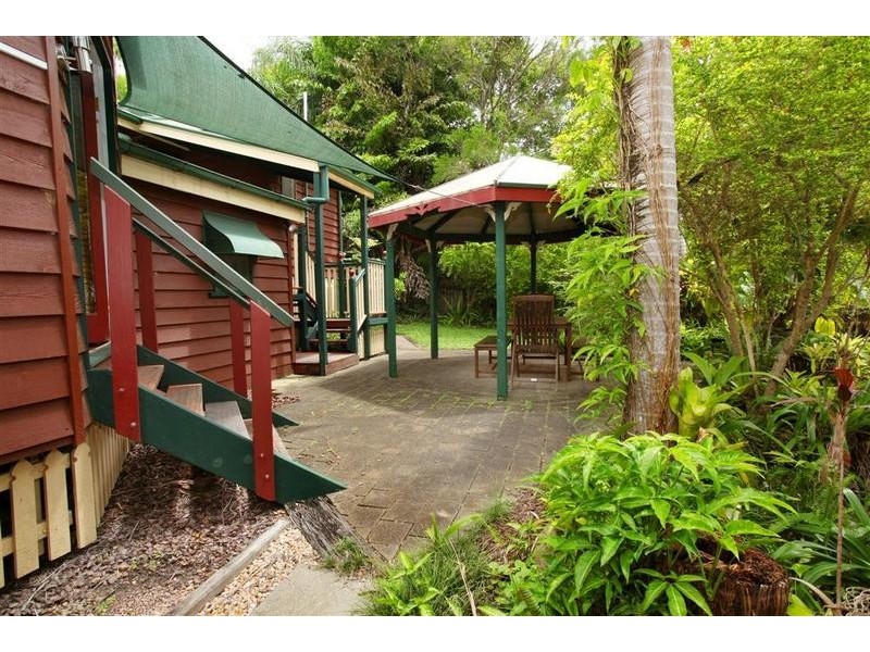 17 William Street, Landsborough QLD 4550