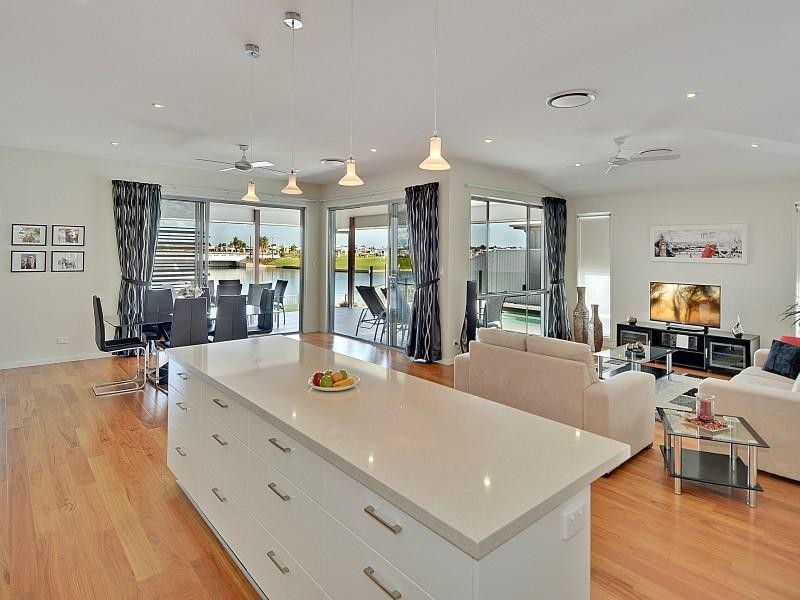 17 Wilshire Place, Pelican Waters QLD 4551