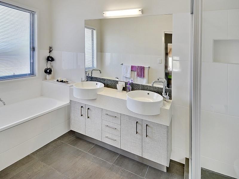 17 Wilshire Place, Pelican Waters QLD 4551