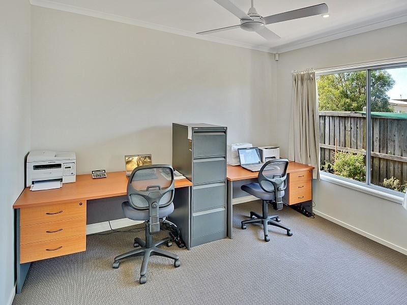 17 Wilshire Place, Pelican Waters QLD 4551